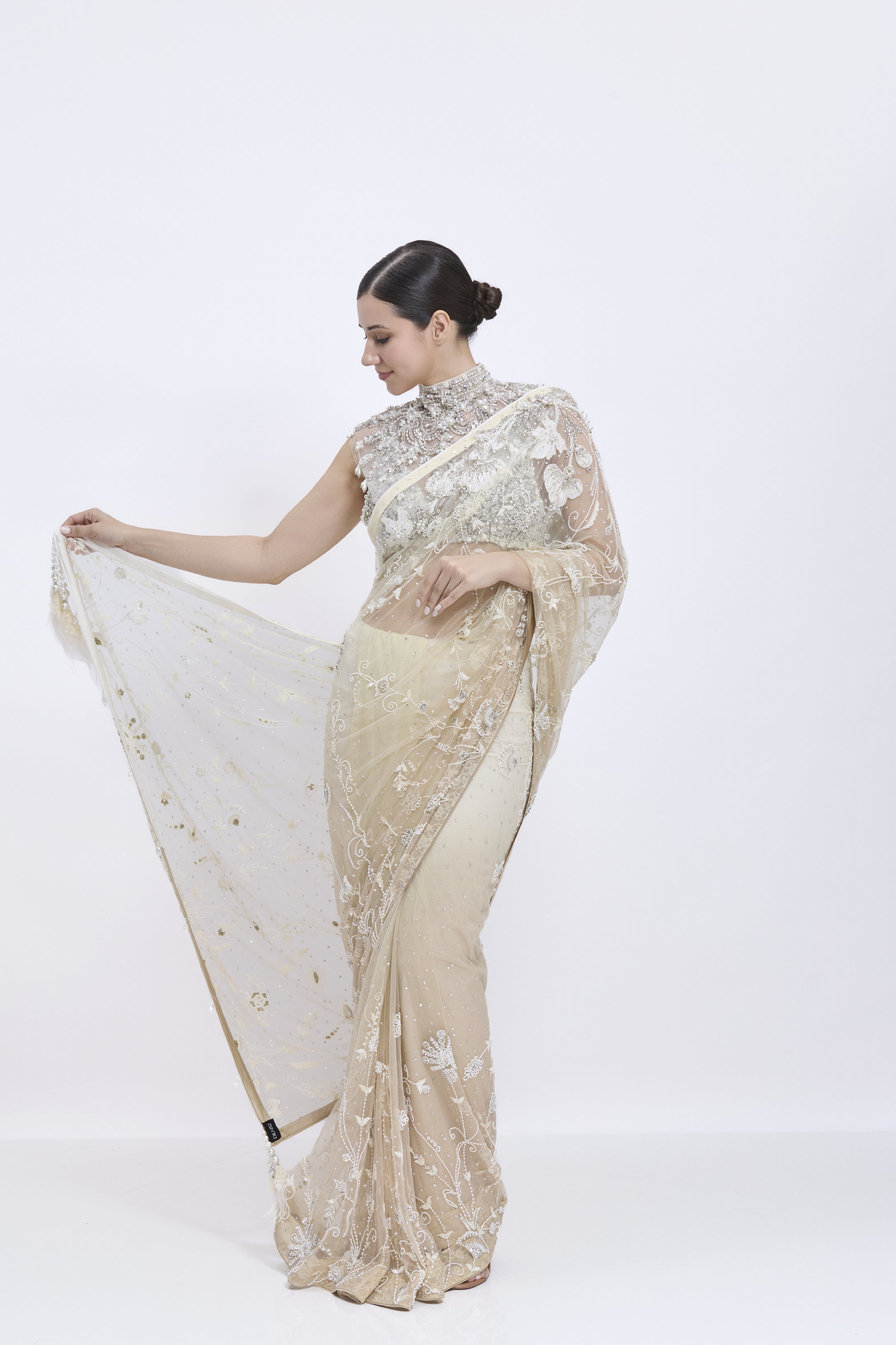 Shaded Creme- Mehendi-Khaki Gold Saree
