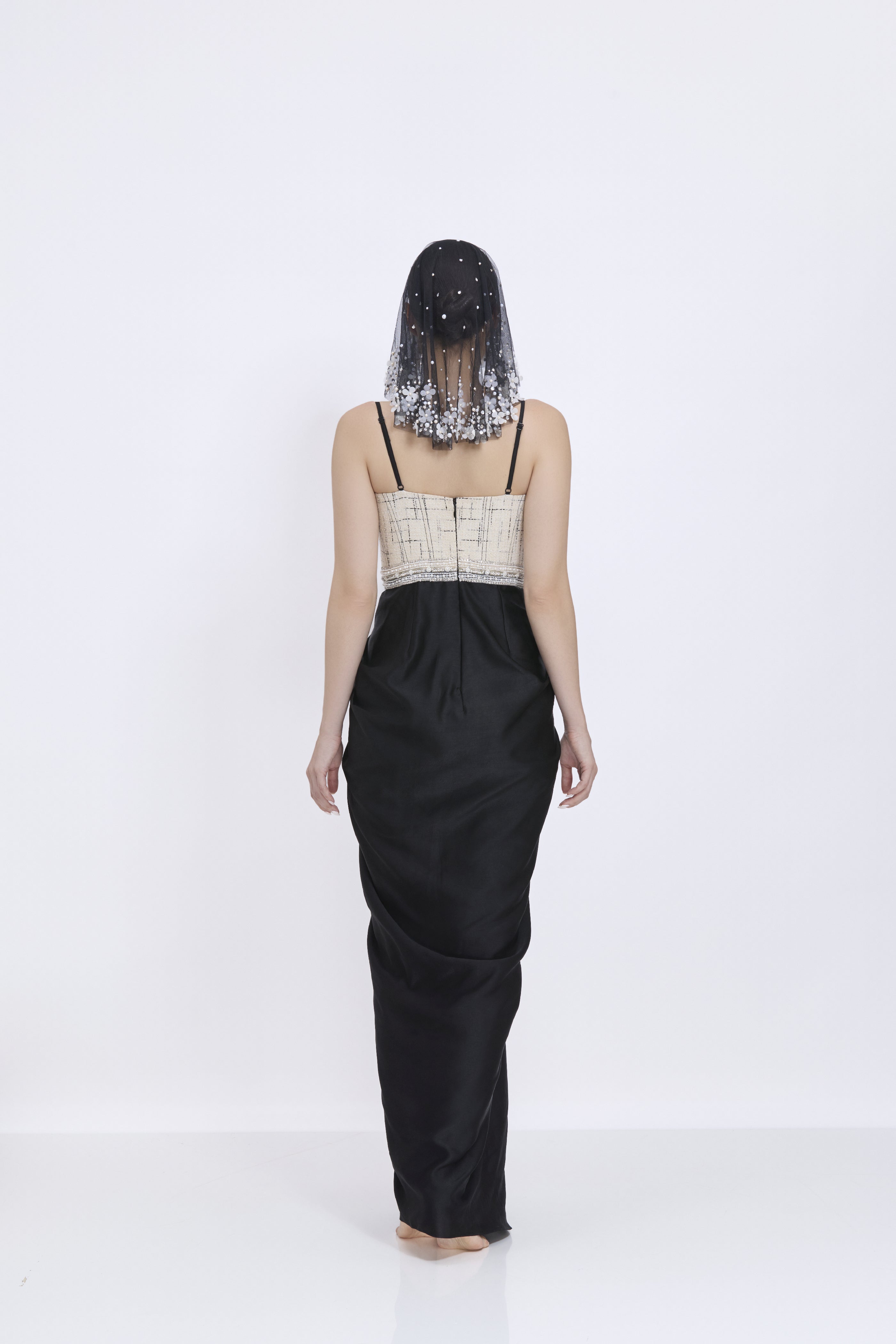 Black Head Veil